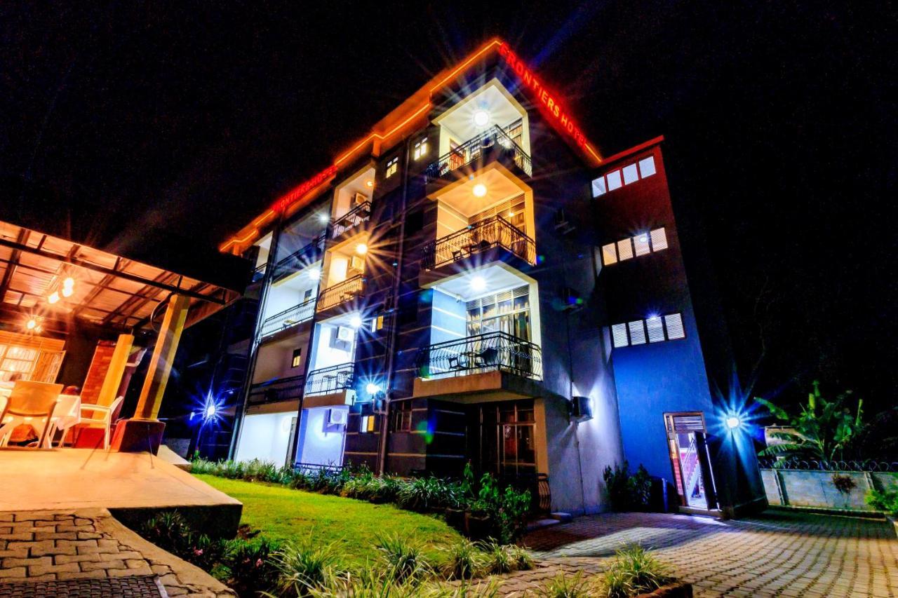 Frontiers Hotel Entebbe Exterior foto
