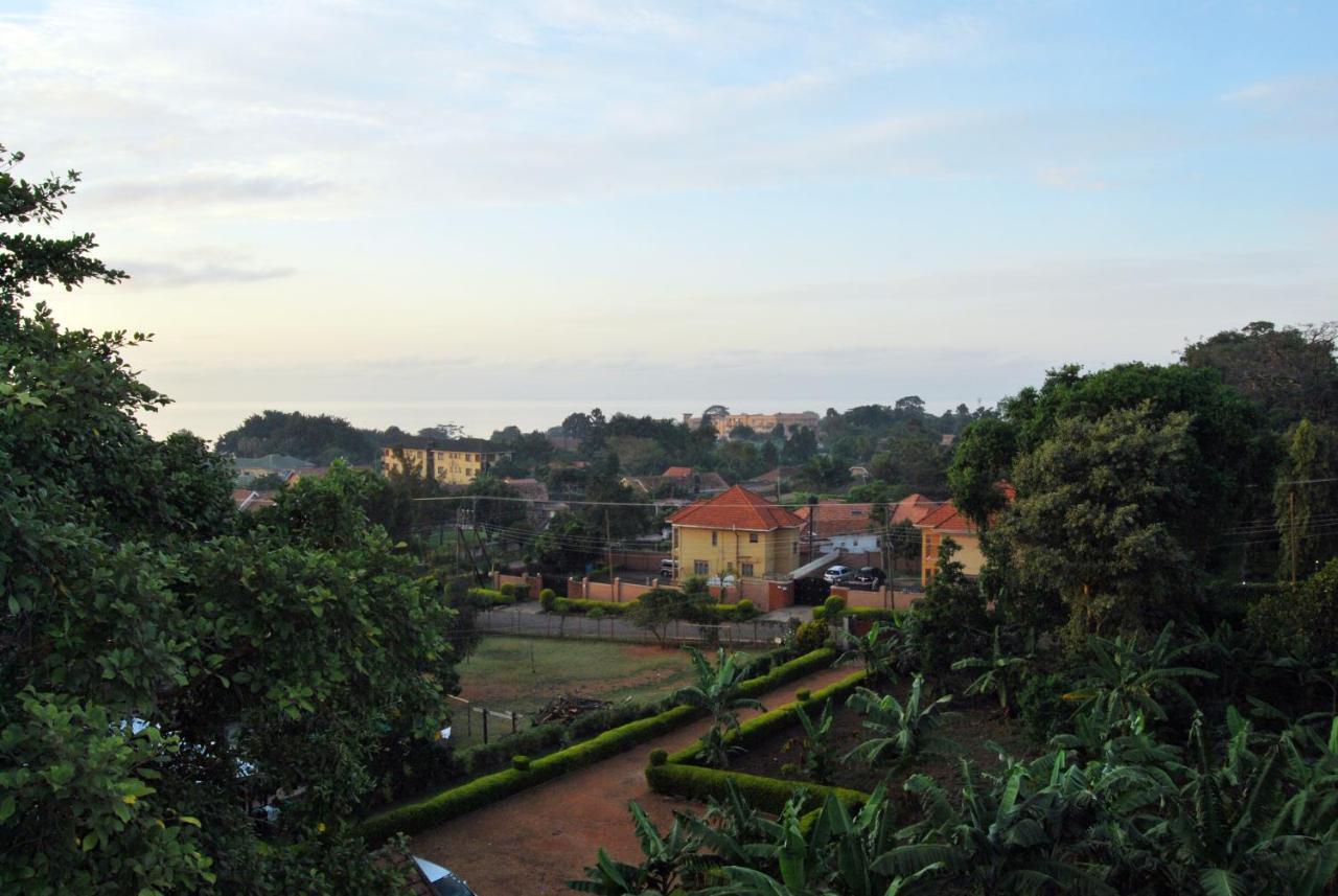 Frontiers Hotel Entebbe Exterior foto